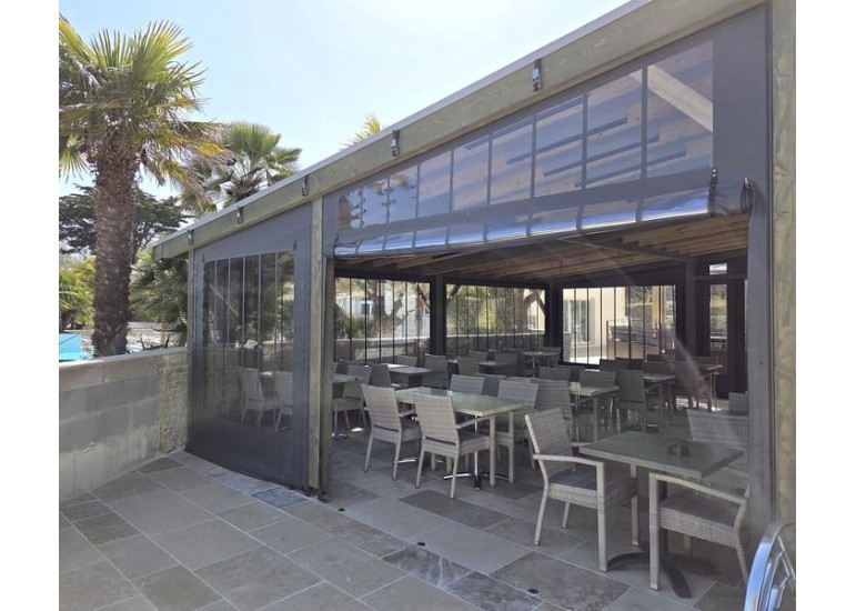 Bâche de fermeture pergola verrière sur-mesure | CloZIP