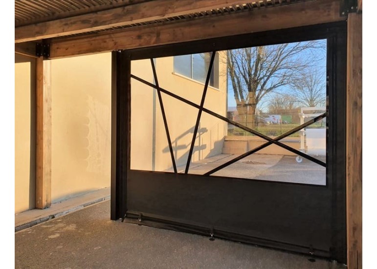 Bâche de fermeture pour pergola motif oblique sur-mesure | CloZIP